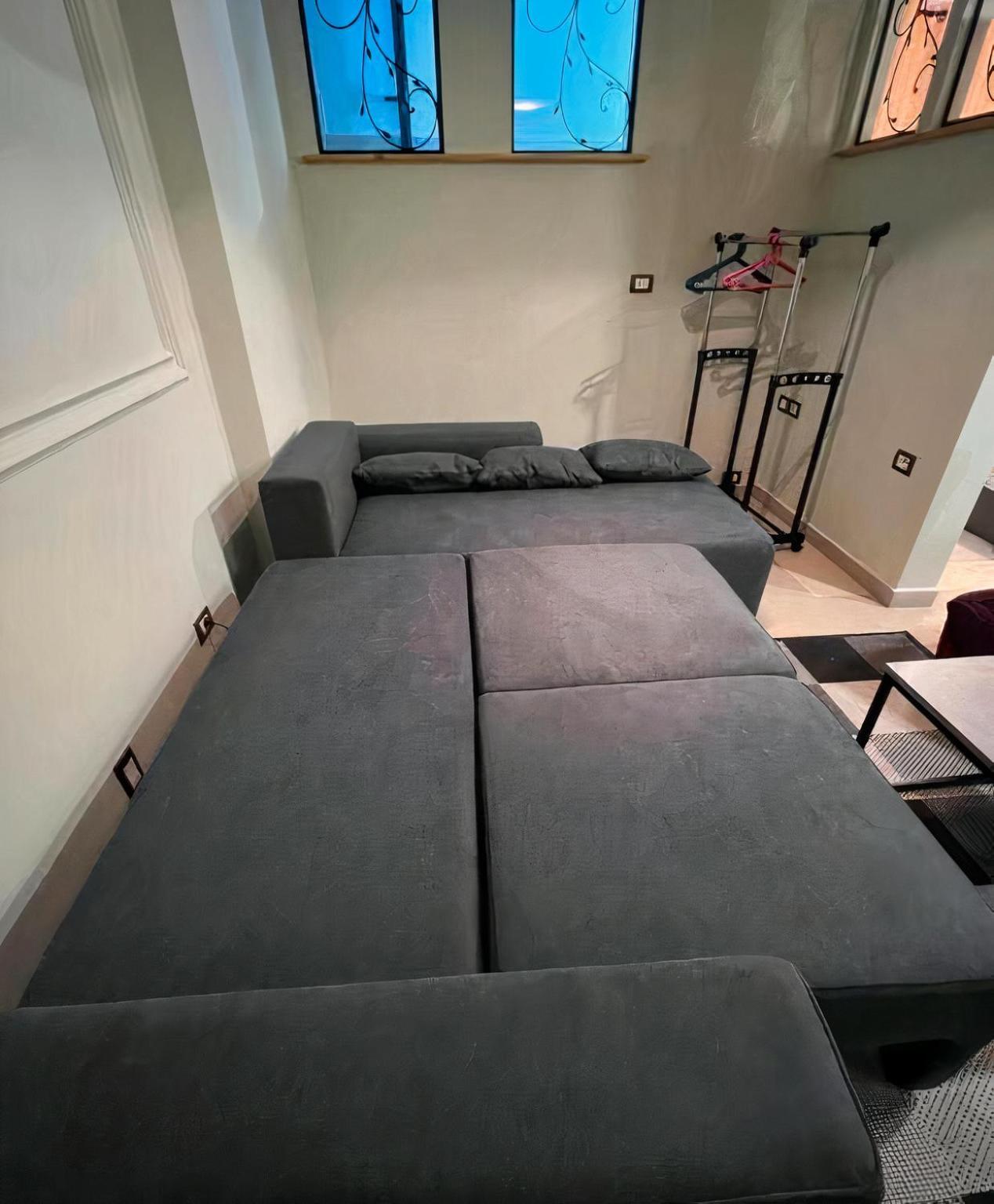 The Prism Apartment Тирана Экстерьер фото